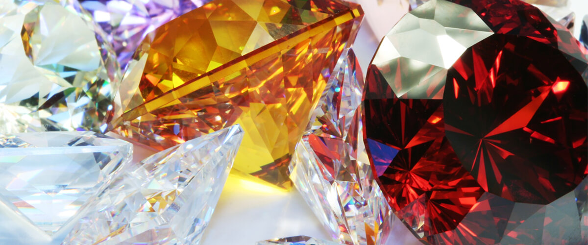 Farb behandelte Diamanten