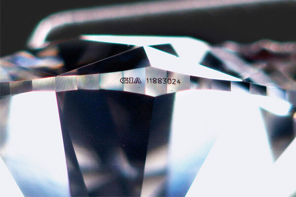 GIA-Laser-Gravur GIA-Laser-Gravur